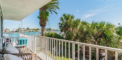 800 Bayway Boulevard Unit 16, Clearwater