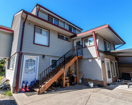 2114 Ninth Avenue, New Westminster