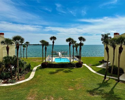 7510 Sunshine Skyway Lane S Unit 207, Gulfport