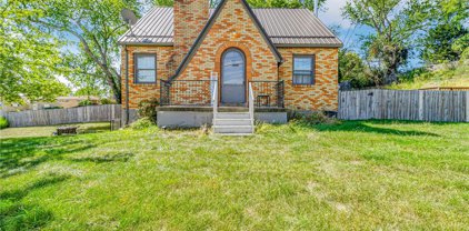 1403 Anderson Rd, Shaler