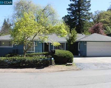 210 King Dr, Walnut Creek