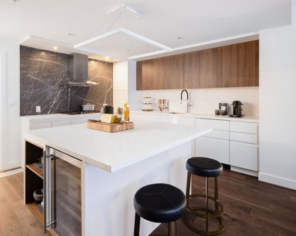 1526 Finlay Street Unit 503, White Rock