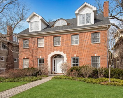 1022 Greenwood Avenue, Wilmette