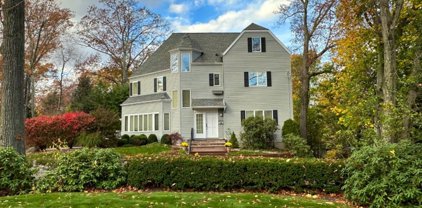 75 Bellvale Rd, Mountain Lakes Boro