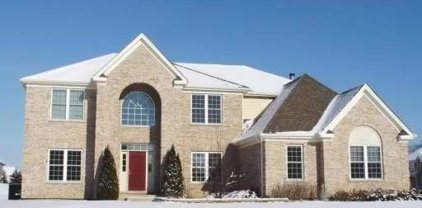 910 Hayrack Drive, Algonquin