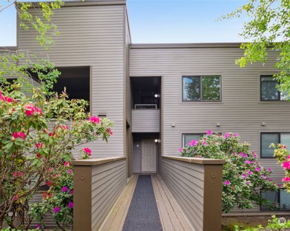 4891 76 Street SW Unit #C301, Mukilteo