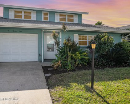 225 Emerald Dr N, Indian Harbour Beach
