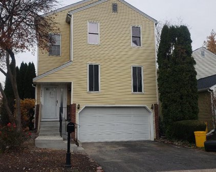 2236 Concord Cir, Harrisburg