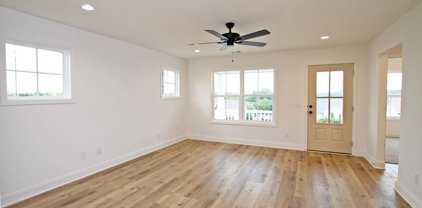 210 W 21st Ave, Springfield