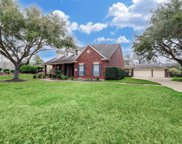 1621 Pine Crest Drive, Pearland image