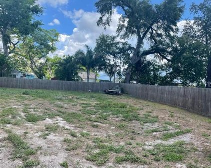 71st Avenue N, St Petersburg