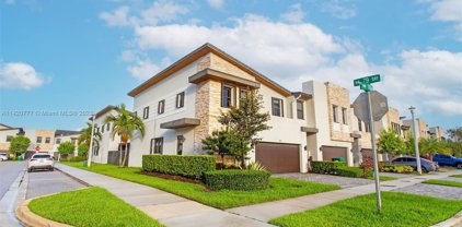7911 Nw 105th Ave, Doral