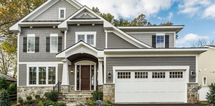 4952 Brook Forest Dr, Fairfax