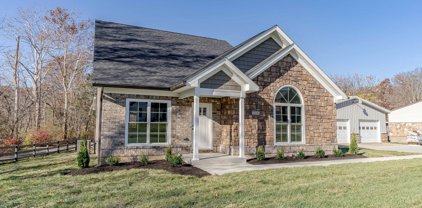 2210 Armstrong Ln, Mt Washington