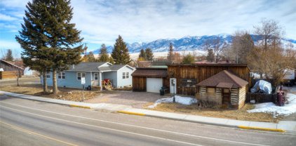 401 S Main, Twin Bridges