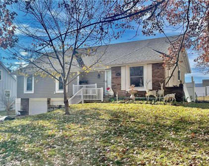 805 N 19th Street, Blue Springs