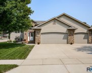 7600 S Rose Crest Trl, Sioux Falls image