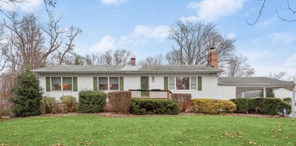 8263 Woodward St, Savage
