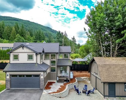 26717 348th Avenue SE, Ravensdale