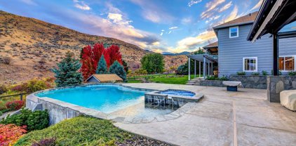 1665 Pitcher Canyon Road, Wenatchee
