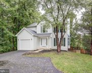 9537 Queens Guard Ct, Laurel image