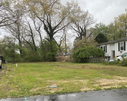 115 W 2nd Street, Howell