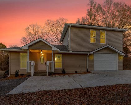 1412 Old Clarksville Pike, Pleasant View
