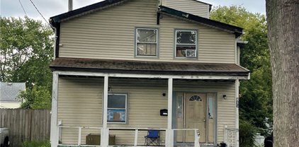 411 81st  Street, Niagara Falls-City-291100