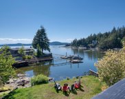 5639 O'Brian Road, Halfmoon Bay image