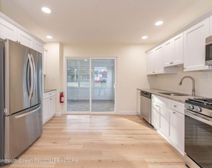 5 River Lane Unit 133, Brick