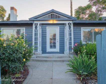 1618 Baker, Bakersfield