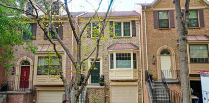 6 Sour Cherry Ct, North Potomac