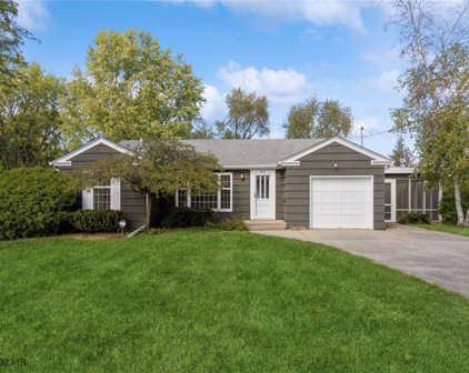 7851 Harbach Boulevard, Clive