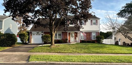 31 Colby Ln, Langhorne