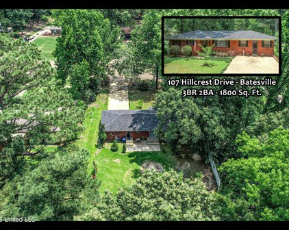 107 Hillcrest Drive, Batesville