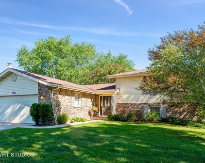 1410 E Waverly Drive, Arlington Heights