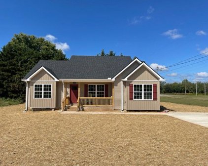 100 Bulldawg Trl, Cornersville