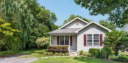 111 Church St, Stevensville