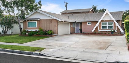 4662 OPERETTA Drive, Huntington Beach