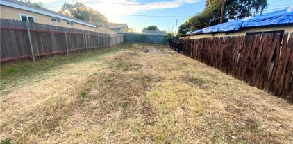 Monterey Avenue, Chino