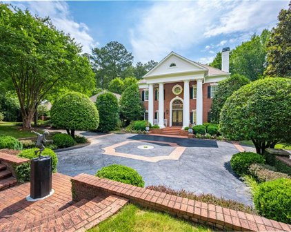 3752 Rock Ivy Ne Trail, Roswell