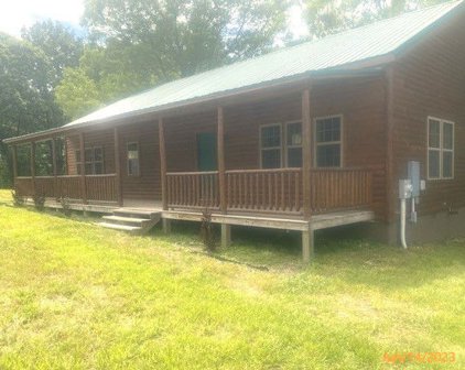 125 Tow Dr, Waverly