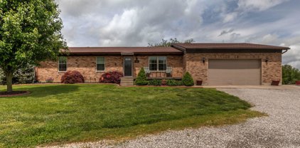 556 Truman Dr, Mt Washington