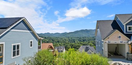 283 Mount Allen  Heights, Black Mountain