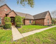 4009 Ravencrest Court, Pearland image
