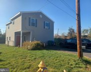30 Grieb Ave, Levittown image