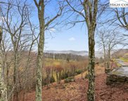 120 Clubhouse Drive, Beech Mountain image