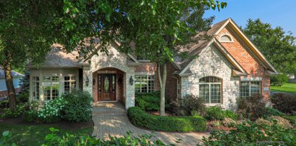 5609 Lomond Avenue, Downers Grove