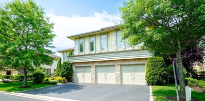21 Olde Hamlet Drive, Jericho