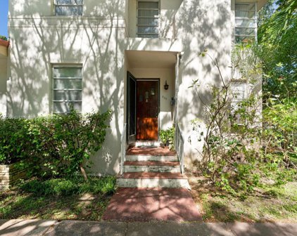 835 Salzedo St, Coral Gables